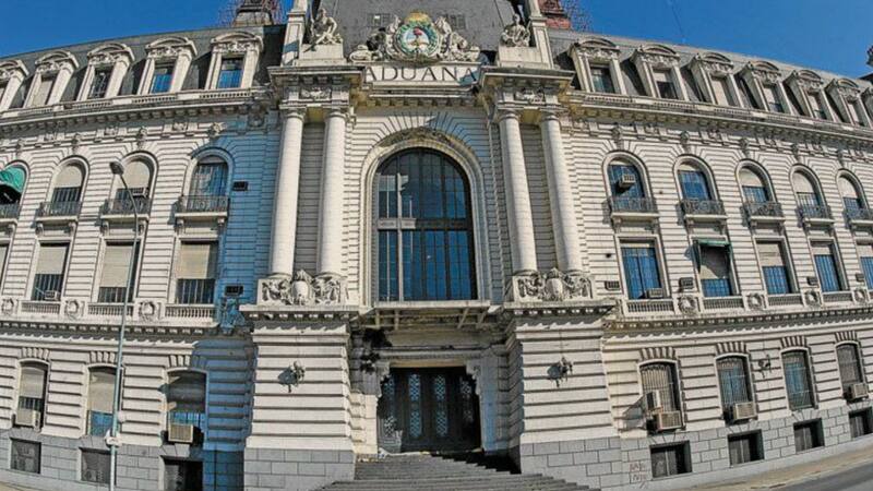 Guillermo Michel volverá a conducir la Aduana para mejorar los controles sobre evasión