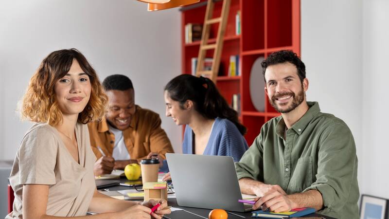 Este país de Sudamérica ofrece ayuda económica y asesoramiento a aquellos que quieran emprender en su país.