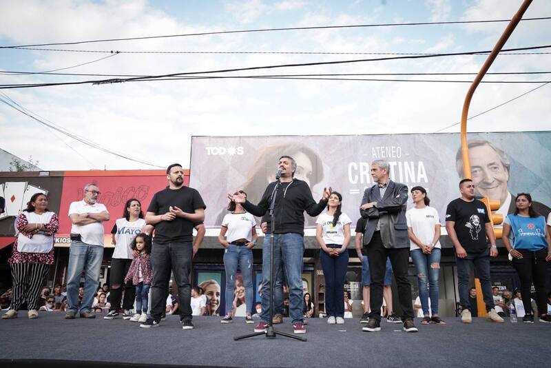 Máximo Kirchner en un plenario de la militancia en Avellaneda