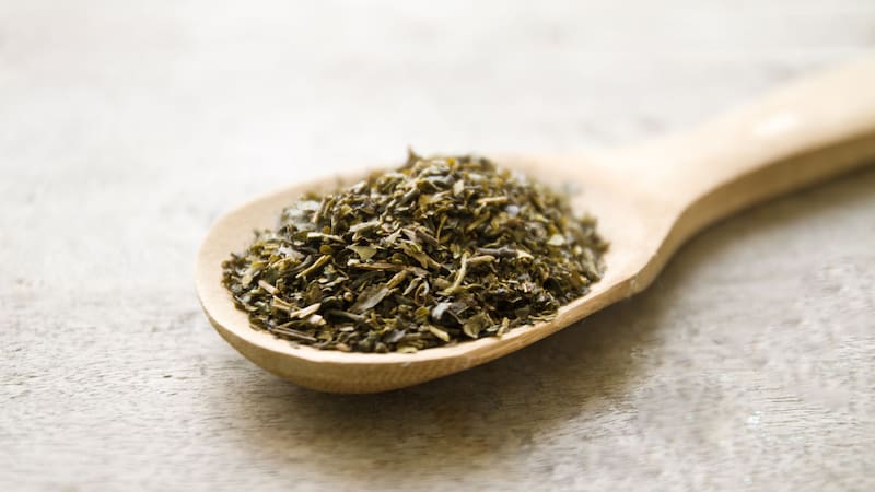 El té de orégano puede reducir el estrés, controlar la ansiedad y favorecer un sueño reparador.