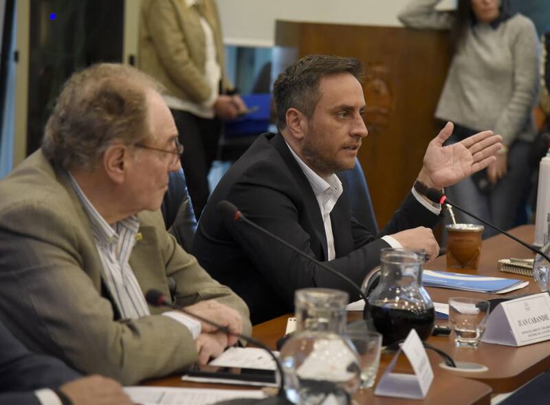 Juan Cabandié se diferenció de los gobernadores en la Ley de Humedales.