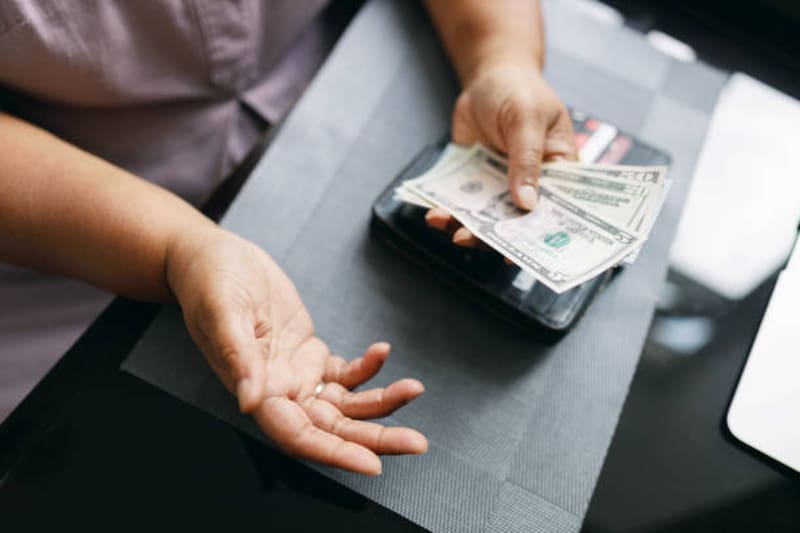 Kenneth Rogoff y la cruzada contra el efectivo: ¿Un mundo sin billetes es posible? Fuente: Shutterstock.