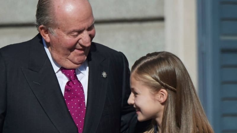 Tiembla la Casa Real | Juan Carlos I confiesa todo antes de morir y preocupa a la monarquía.