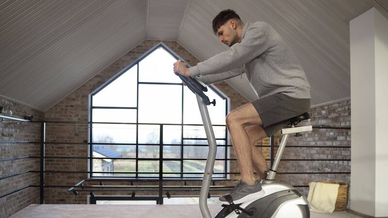 Con solo 10 minutos en la bicicleta fija, podés obtener grandes beneficios.