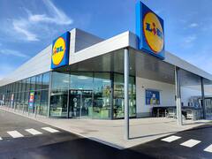 Largas filas en Lidl para comprar un dispositivo que cuesta poco y permite tener luz gratis en casa
