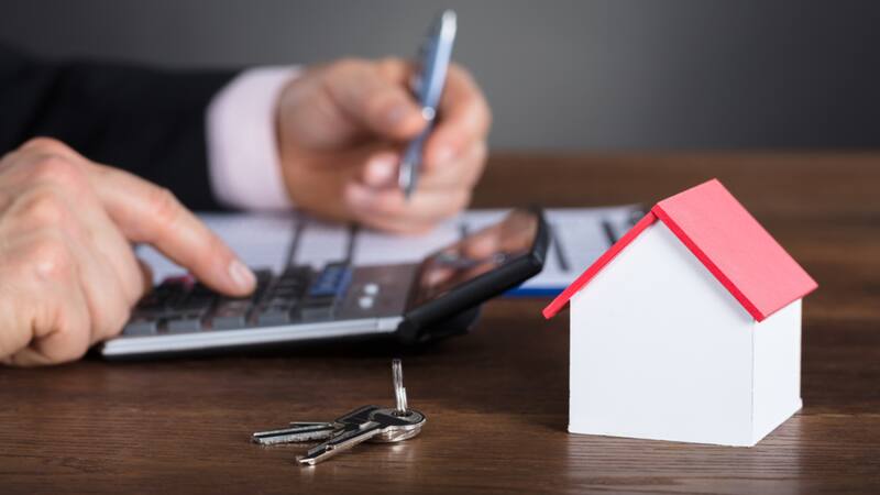 Adiós alquiler: los requisitos que debes cumplir para obtener una hipoteca y comprar tu casa ideal.