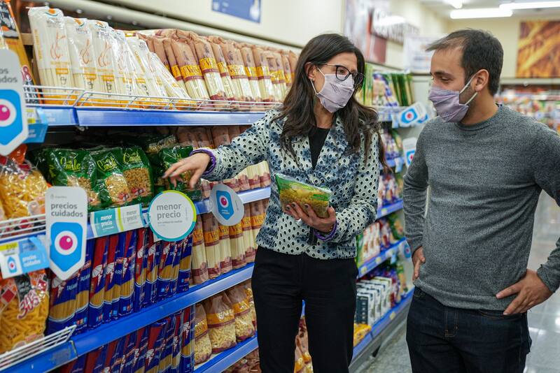 La secretaria de Comercio Paula Español sigue el cumplimiento del programa Precios Cuidados