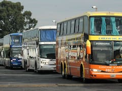 El Gobierno desembolsa $ 1000 millones para asistir empresas de micros de larga distancia