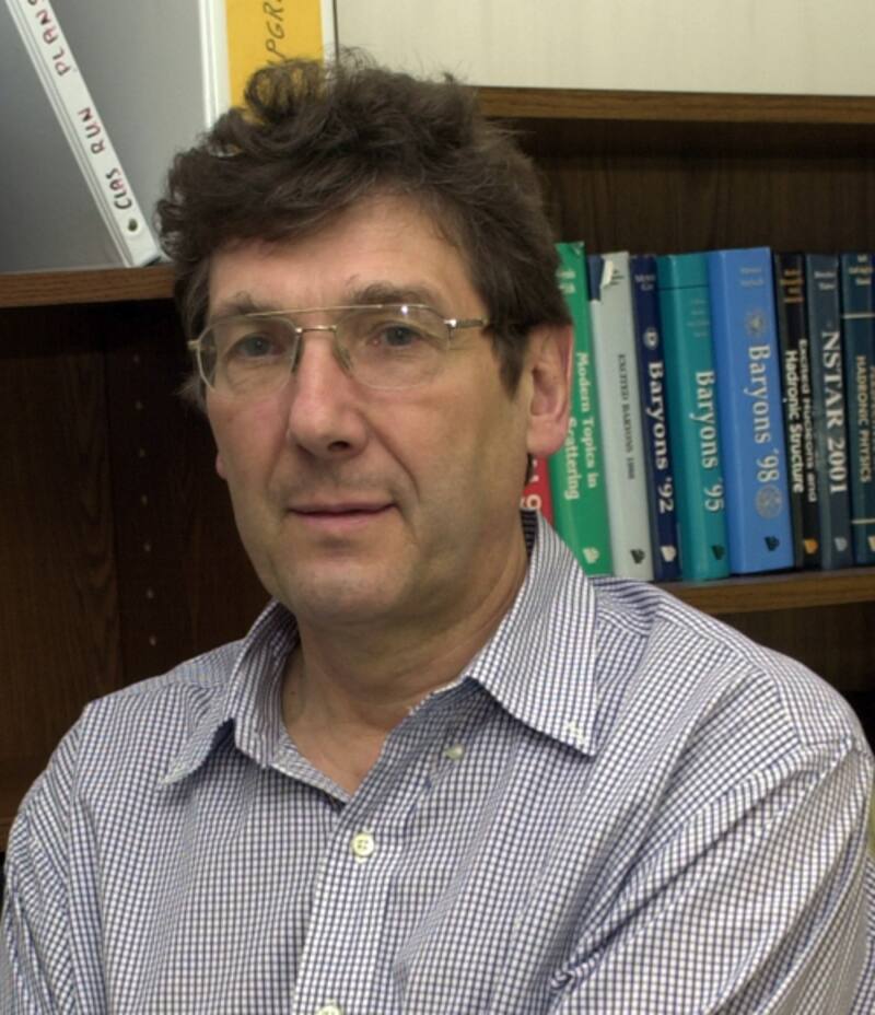 Volker Burkert, científico líder del Hall B del Jefferson Lab.