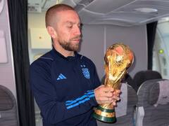 Papu Gómez recibió una noticia que no estaba en sus planes para su futuro