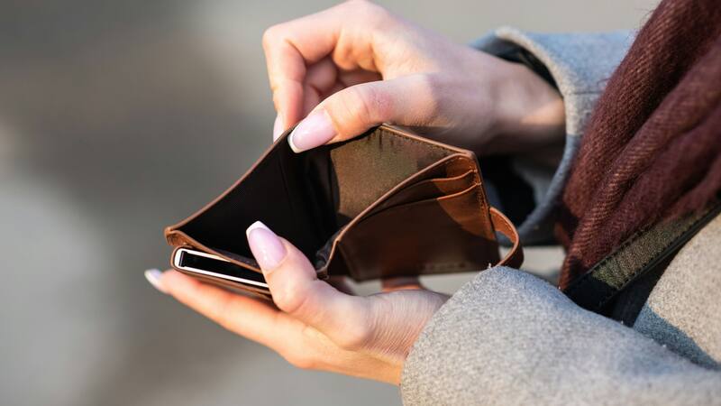 La clave para atraer la riqueza podría estar en lo que guardamos en nuestras billeteras a diario