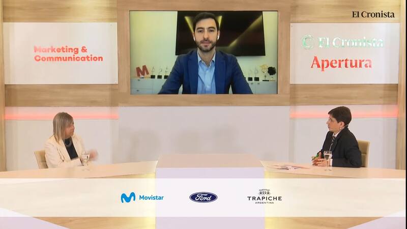 En pantalla, Diego Campal (CPRP) y Alejandra Martínez (Círculo DirComs), junto a Juan Manuel Compte (El Cronista).