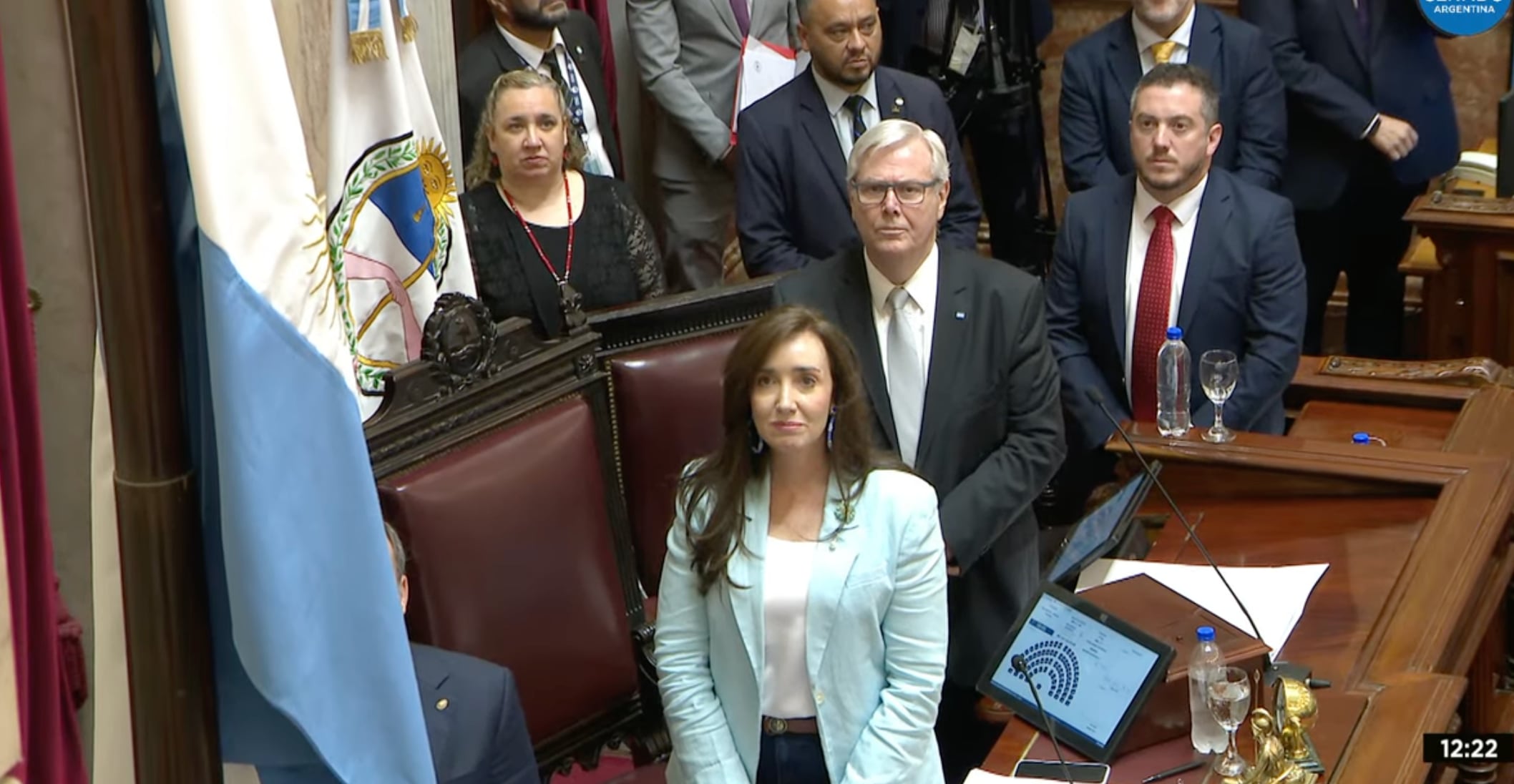 El Gobierno negocia para no perder otro capítulo: división en la UCR y el peronismo