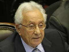 Recalde: "No es cierto que si el costo laboral baja, el empleador tome más trabajadores"