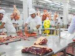 Cepo a la carne: duras críticas del campo contra el Gobierno suben la tensión antes de las PASO