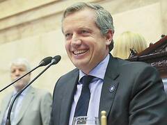 Monzó amenaza con no pagar el sueldo a diputados que retengan el despacho