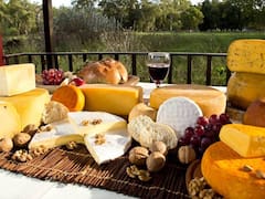 Escapada de fin de semana: la localidad bonaerense que todos los fanáticos del queso tienen que visitar