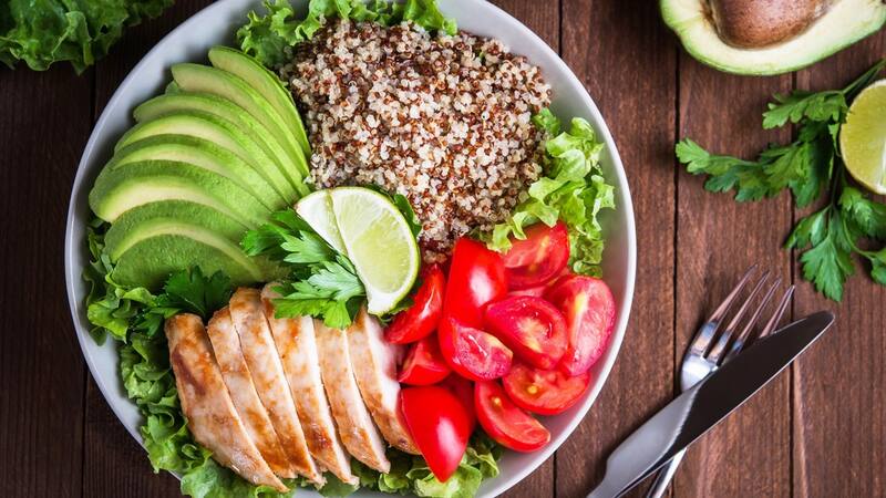 Combinar la palta con otros alimentos potencia sus beneficios para la salud.