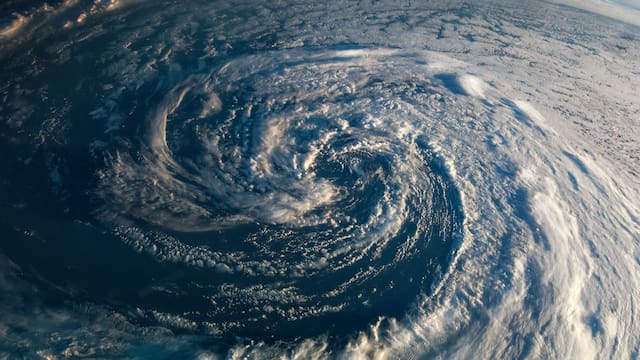 Llega un diluvio histórico con tormentas por 5 días seguidos: intensas lluvias y ráfagas de viento de 80 mph