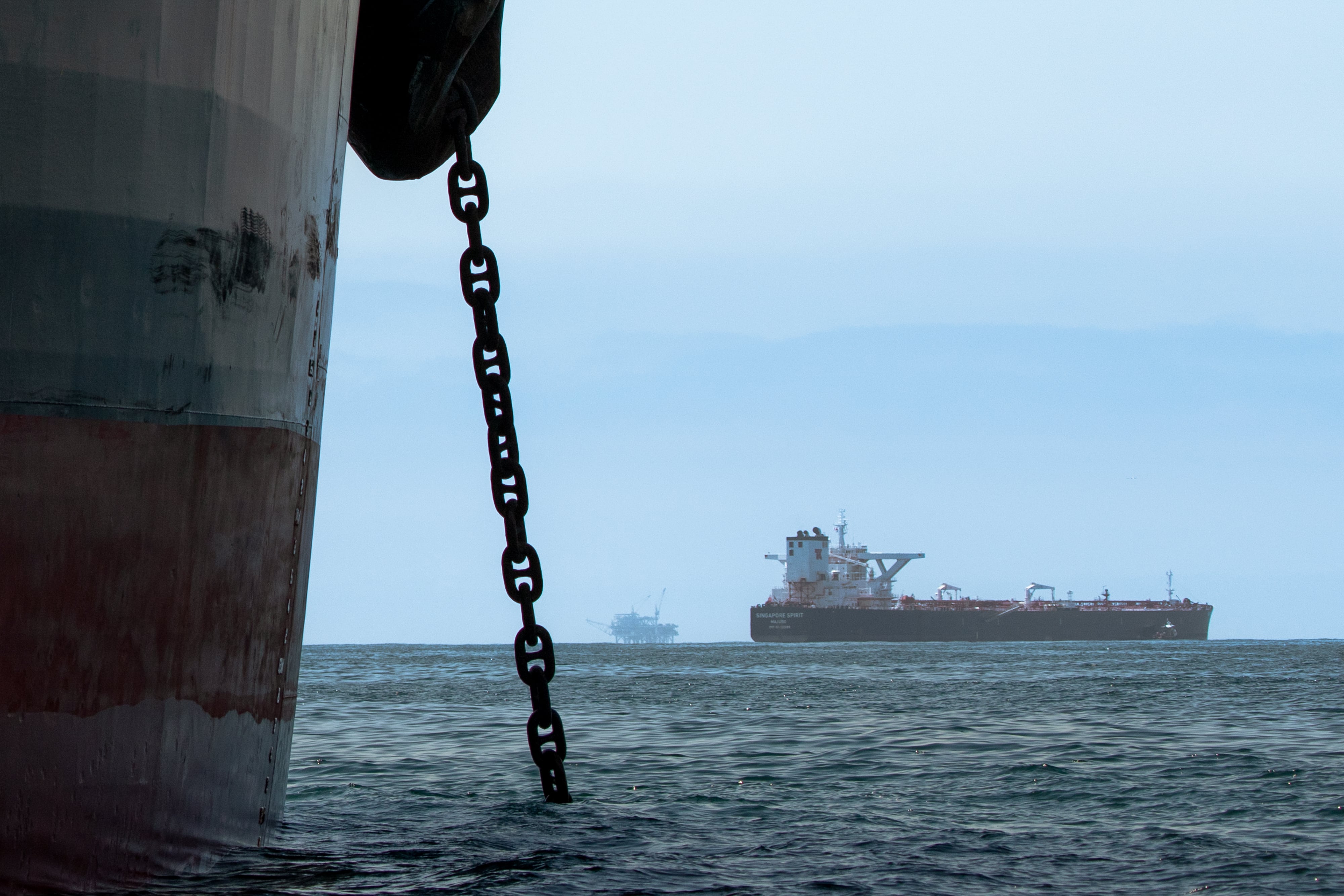 Cómo el mercado petrolero hizo caso omiso de la crisis con Irán