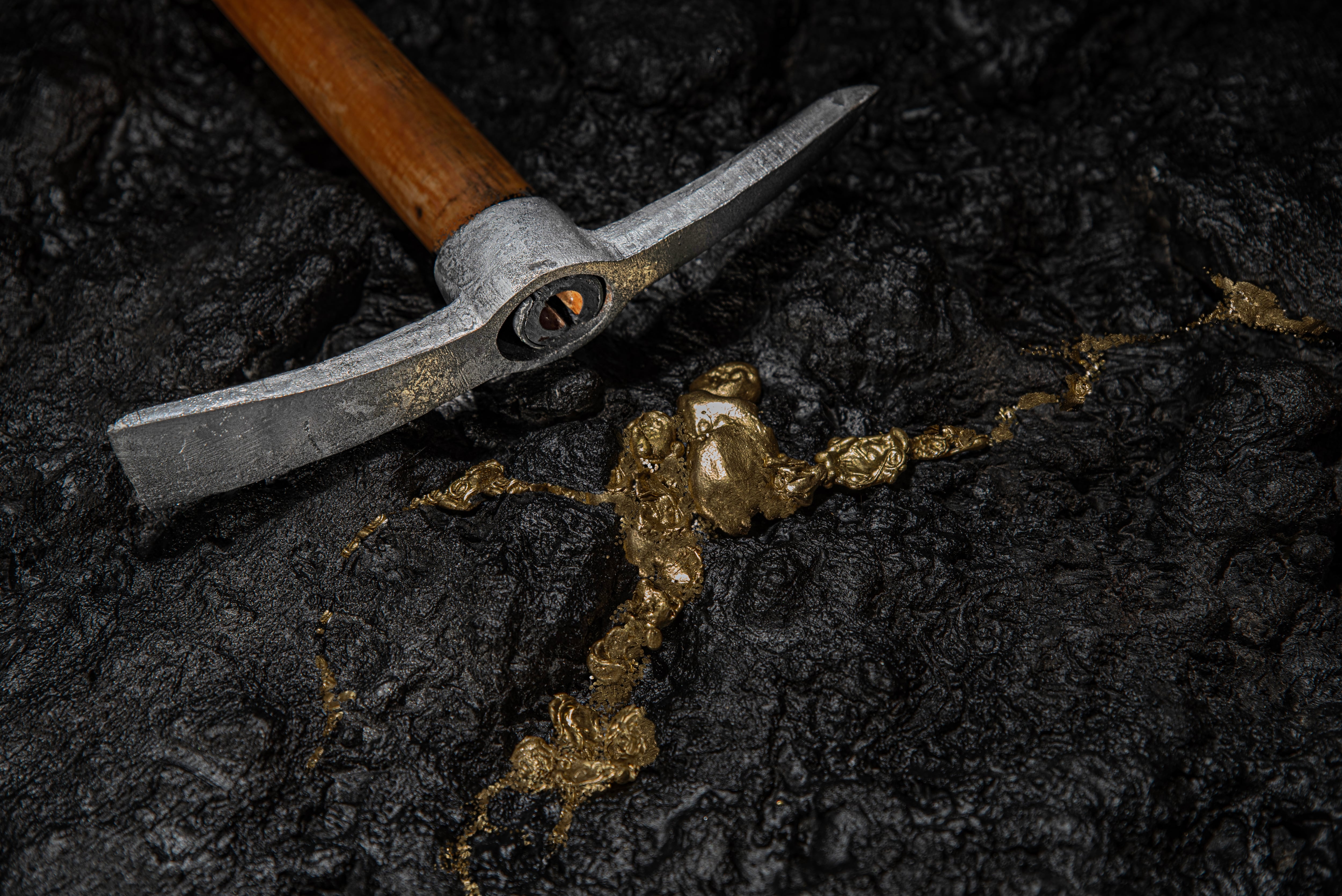 Oro en la mira de Wall Street: un importante fondo apuesta millones a una minera clave