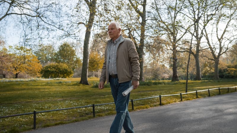 Una forma accesible y simple de incorporar ejercicio físico en la rutina diaria.