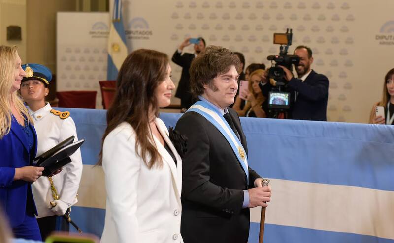 Villarruel, con mejor desempeño que Milei