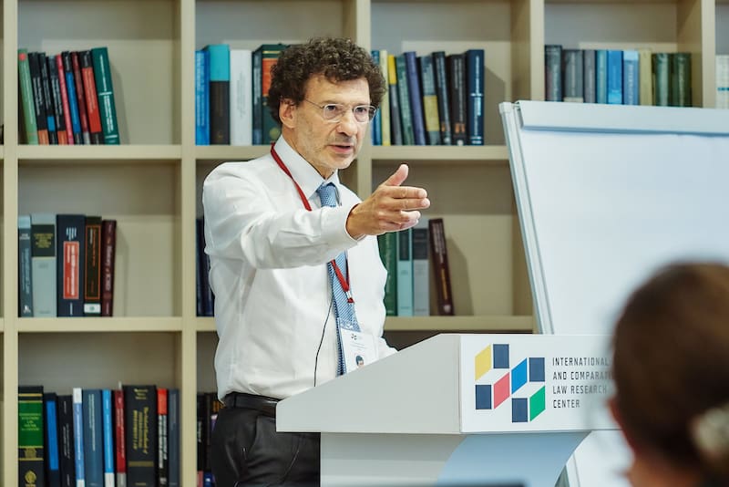 Kohen es uno de los mayores especialistas argentinos en Derecho Internacional Público.