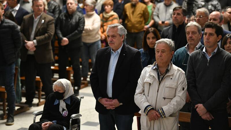 Durante su homilía el arzobispo de Mercedes-Luján, Jorge Scheinig, le reclamó a la dirigencia política generar "un clima de fraternidad".