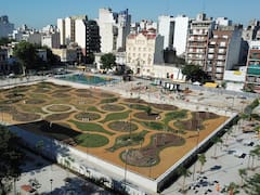 Manzana 66, la nueva plaza de Balvanera que diseñó un artista