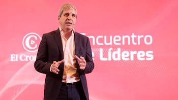 Recaudación en baja y reforma laboral: cuánto ajuste necesita el Gobierno para sostener el superávit