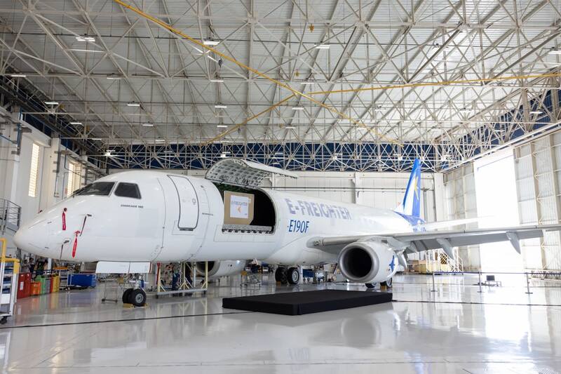 La brasileña Embraer es elogiada por la calidad de sus aeronaves, pero no está dispuesta a dar un paso más.