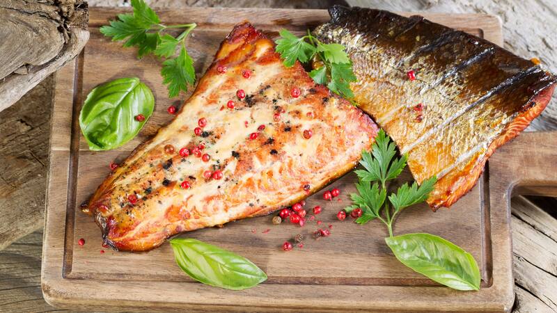Ni atún ni merluza: este es el pescado con más omega-3 que ayuda a aumentar los niveles de vitamina D y reduce el colesterol malo.