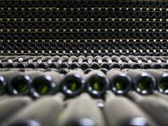 Alimenticias denuncian a Rigolleau por escasez de botellas y frascos