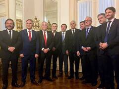 Los gobernadores se alejan de Milei: lluvia de amparos contra la suspensión de pensiones por discapacidad