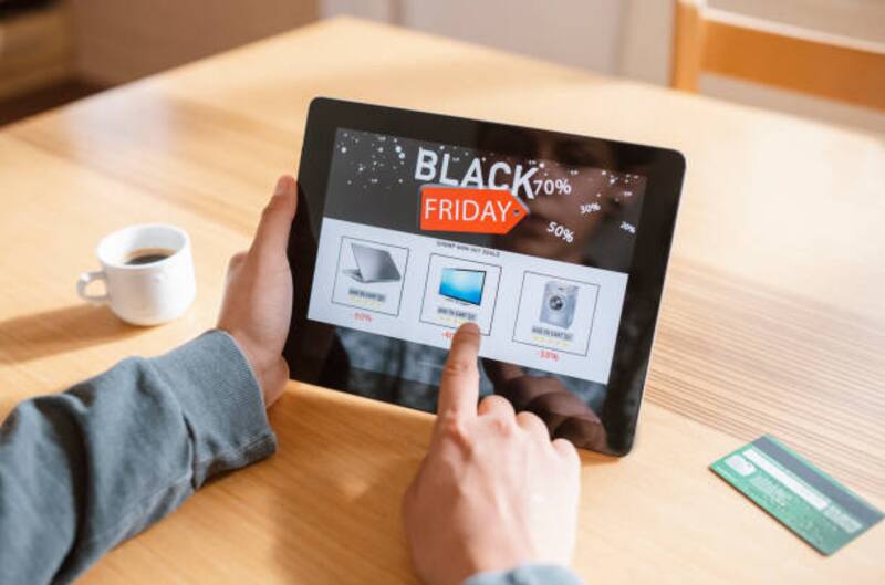 El Black Friday es un evento de compras con ofertas únicas. Fuente: Archivo.