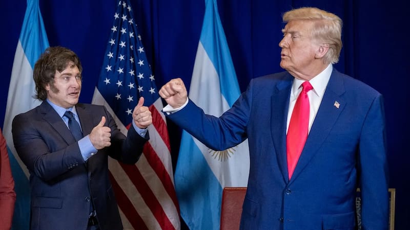 El gobierno de Donald Trump está decidido a "fortalecer los lazos" con la gestión del presidente Javier Milei (Fuente: Archivo).