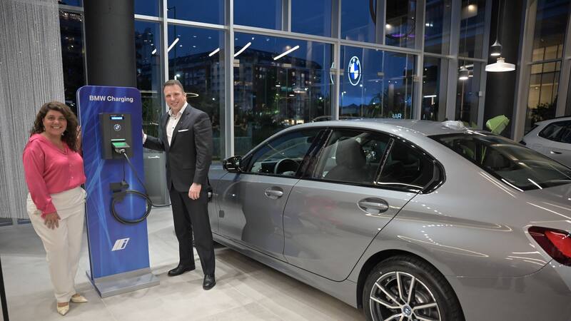 Ivana Dip, CEO de BMW Argentina y Reiner Braun, Presidente y Director General de BMW Group Latinoamérica