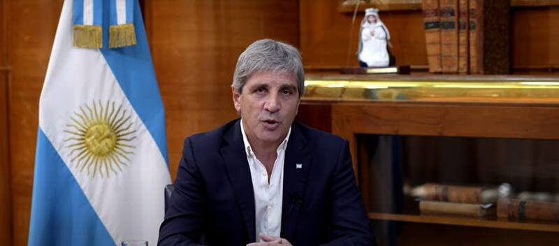 Luis Caputo en el Coloquio IDEA 2025