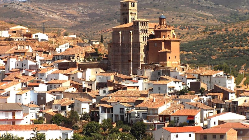 <div class="migrated-promo-image__description"><div class="migrated-promo-image__source">Fuente: Turismo de Aniñón</div></div>