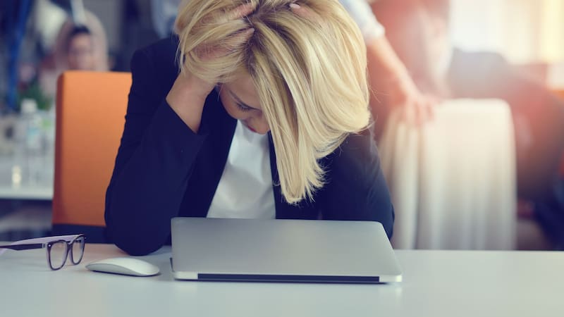 Reforma laboral en marcha: el Gobierno pretende ampliar el permiso por fallecimiento a 10 días con salario completo.