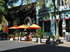 Los outlet de Villa Crespo resurgen de la mano de bares y restaurantes