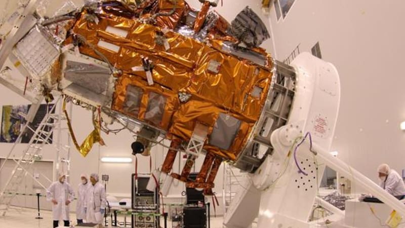 Imagen de archivo, trabajadores de la CONAE.