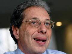 Marx, sobre control de cambios: “Es una medida temporaria para frenar una corrida