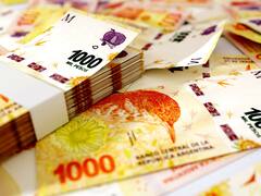 Los bancos están llenos de billetes de $ 1000 y se pelean con el BCRA