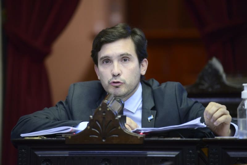 El candidato a gobernador Martín Arjol.