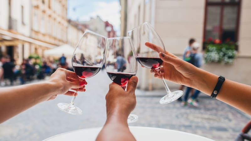 La dieta del vino para quemar grasas: ¿mito o realidad?