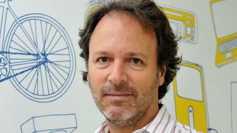 Stelleo Passos Tolda