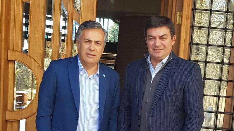 De Marchi podría pelearle la gobernación a Cornejo, por fuera de Cambia Mendoza.