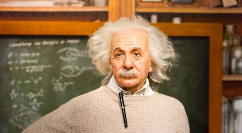 El consejo de Albert Einstein que ayuda en cualquier momento de la vida y es la clave para alcanzar la felicidad plena.
